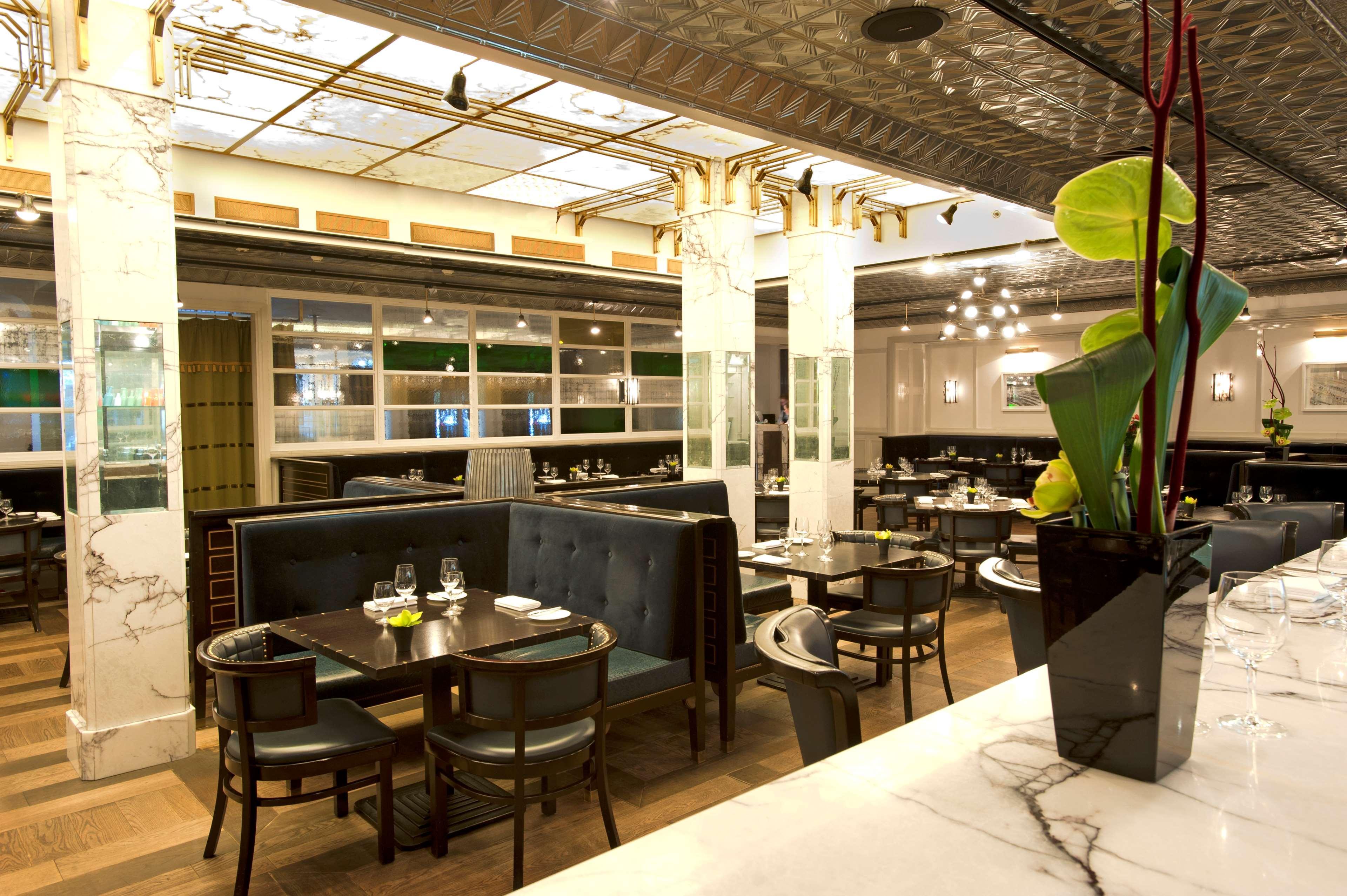 Hilton Old Town 5* פראג