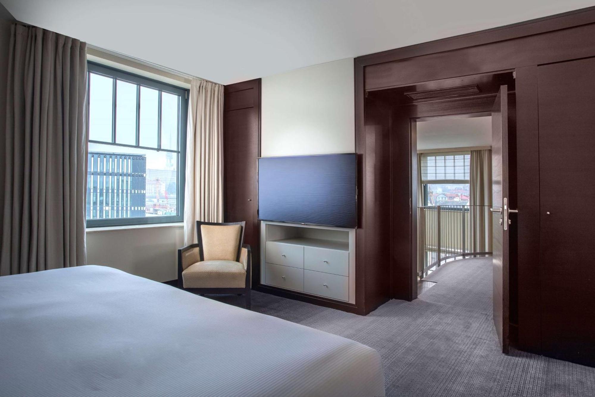Hilton Old Town 5* פראג